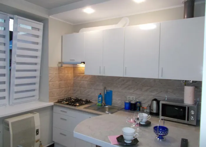 Near The Forum Mall 2 Λβιβ